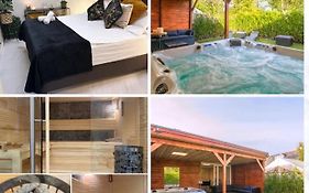 Wellness Studio Tiel Met Sauna En Jacuzzi