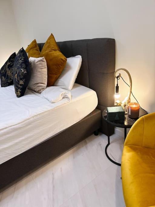 Wellness Studio Tiel Met Sauna En Jacuzzi Buitenkant foto